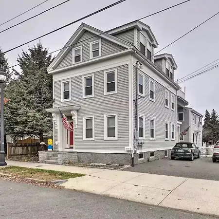 New! Family-Friendly Getaway -1 Mi To Dtwn Salem! Apartment Exterior photo