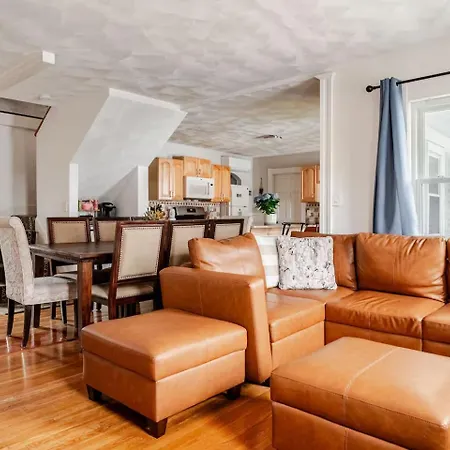 New! Family-Friendly Getaway -1 Mi To Dtwn Salem! Apartment Exterior photo