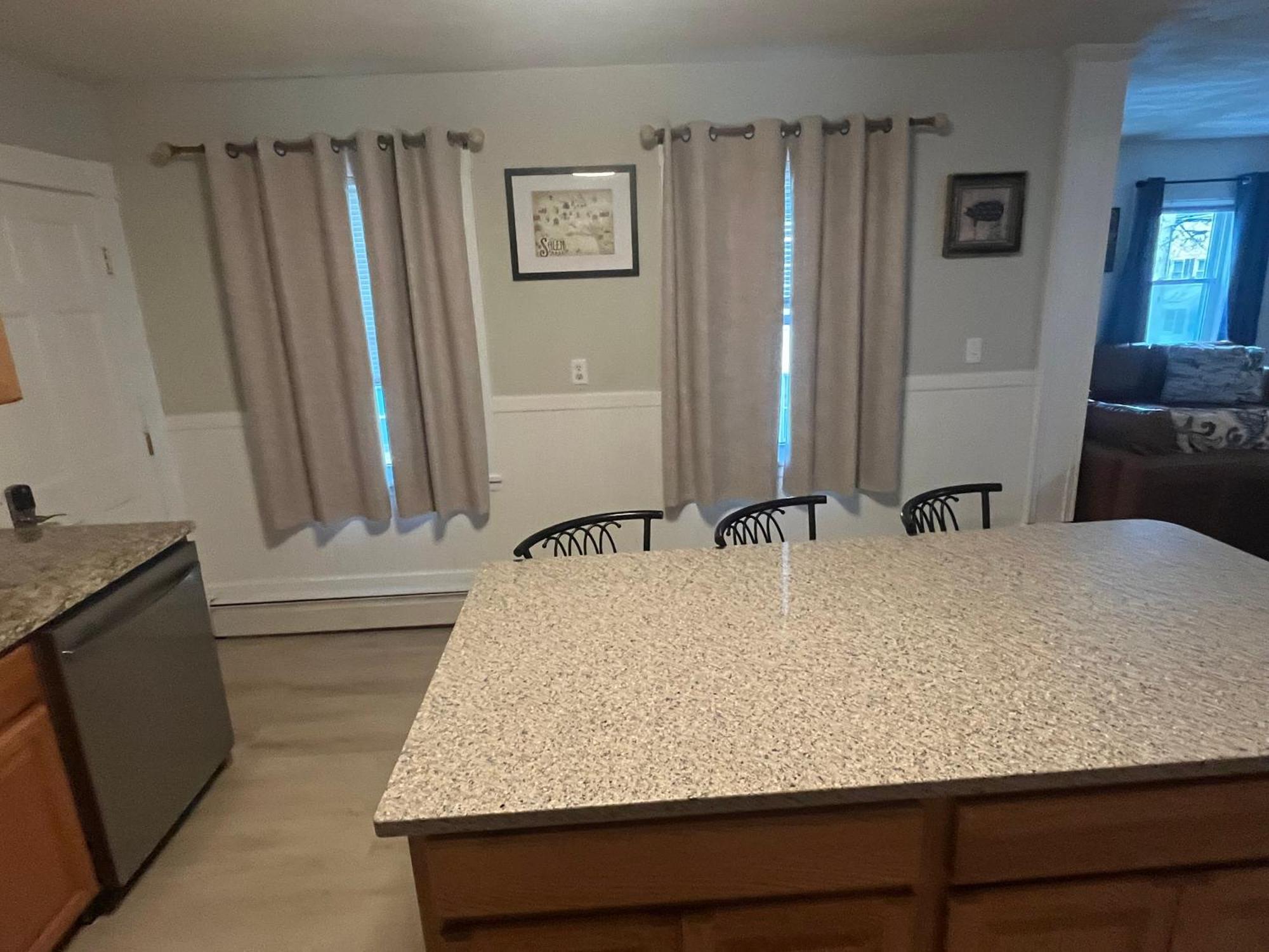 New! Family-friendly Getaway -1 Mi To Dtwn Salem! Salem