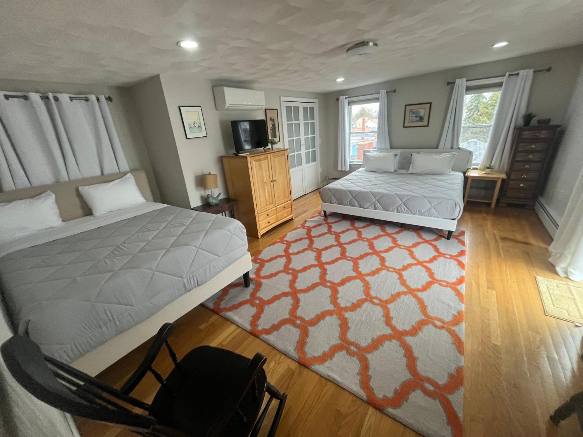 Apartment New! Family-friendly Getaway -1 Mi To Dtwn Salem! Salem