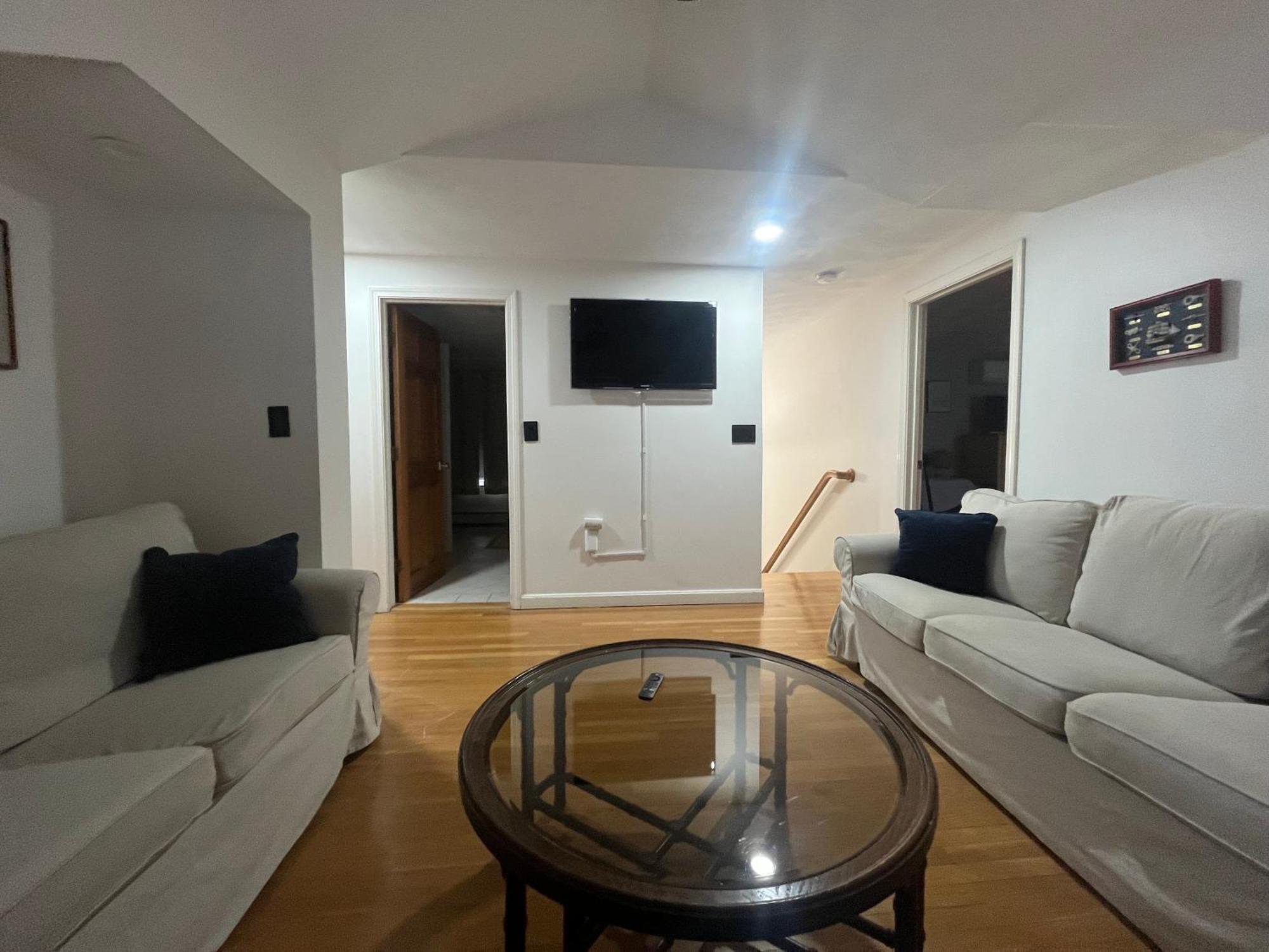 New! Family-friendly Getaway -1 Mi To Dtwn Salem! Salem