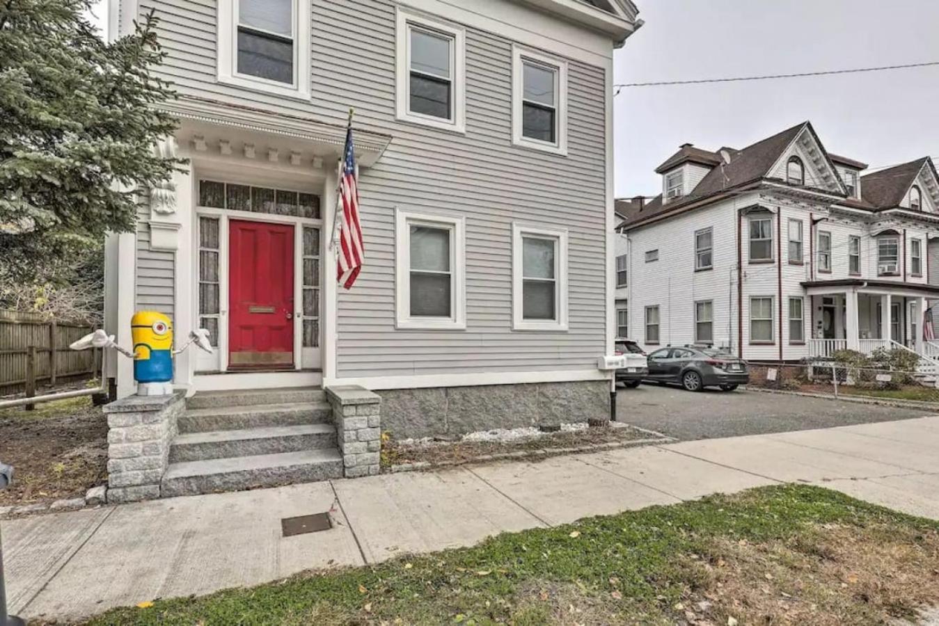 New! Family-friendly Getaway -1 Mi To Dtwn Salem! Apartment