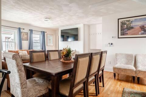 New! Family-friendly Getaway -1 Mi To Dtwn Salem! Salem